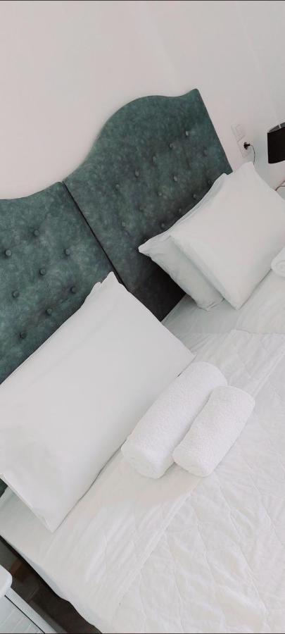 Celebrity Hotel Argostoli  Buitenkant foto